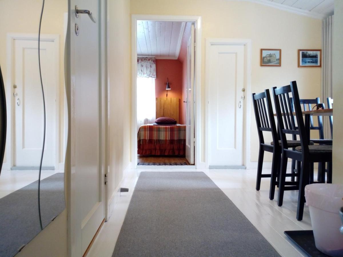 Ullaredsgarden B&B Express Екстер'єр фото